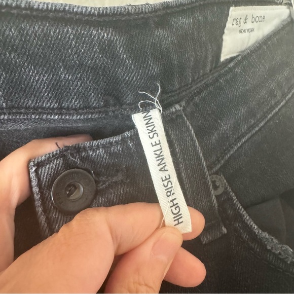 rag & bone JEAN High-Rise Distressed Ankle Skinny Jeans - Picture 5 of 10